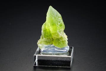 Grote OLIVINE - PERIDOTE kristalcombinatie - Nieuwe vondst -