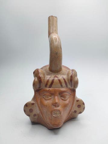 Precolumbiaans. Moche Schitterende keramische portretvaas