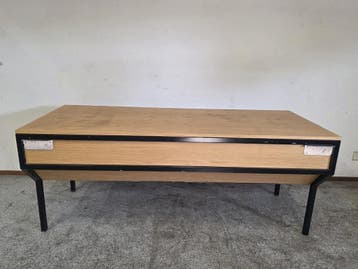 Presentatietafel – B170,5 x D70 x H70,5 cm, Zakelijke goederen, Gebruikt