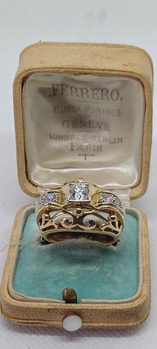 Ring - 18 karaat Geel goud - 1.00ct. tw. Diamant, Nieuw