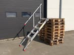 (NS materiaal) 2x Calamiteiten-/steigertrap, Altrex, Nieuw