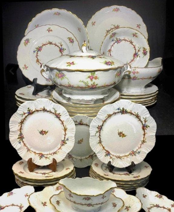 Limoges France , - Lanternier &C - Tafelservies - Zacht, Antiek en Kunst, Antiek | Meubels | Tafels