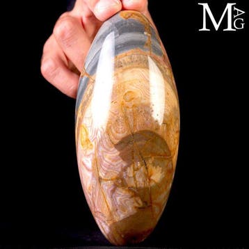 Shiva Lingam in dendritische agaat. - Hoogte: 152 mm -