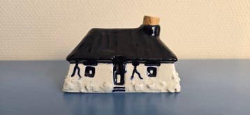 KLM-huisje - Dutch Antilles Ceramics