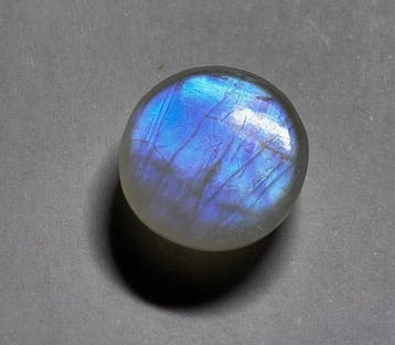 Maansteen rotonde Cabochon - Hoogte: 1.6 cm - Breedte: 1.1