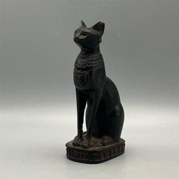 Replica van het oude Egyptische Godin Bastet-standbeeld –