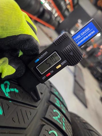 275/35/21 103W TO PIRELLI WINTERBANDEN 5,1MM PROFIEL 2X, Ophalen, Gebruikt, 275 mm, Band(en)