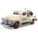 Modelauto Chevrolet 3100 met motor 1:24 - Modelauto, Ophalen of Verzenden, Nieuw