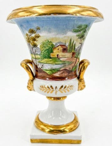 Vieux Paris Vaso a Campana conservato in vetrina chiusa