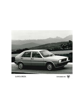 1984 LANCIA DELTA PERSFOTO, Nieuw, Author