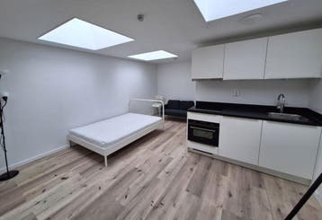 Studio te huur in s-Gravenhage - 1 m² - 1 kamer(s), Den Haag