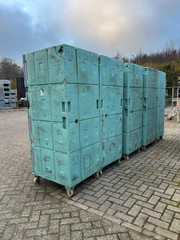 rolcontainer, rolcontainers, containers, geisoleerd, Ophalen