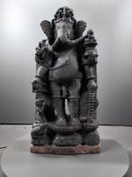 Odisha Een granieten beeld van Ganesha - 65 cm