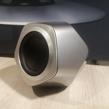 Bang & Olufsen - Krachtige BeoLab 19 actieve subwoofer in, Nieuw