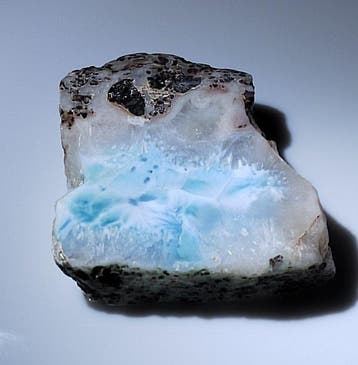 Larimar van hoge kwaliteit – AAA ruw –- 45.22 g
