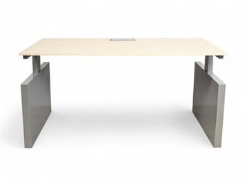 Voortman Hi Tee bureau, 160x80cm, lindberg eiken-aluminiu..., Huis en Inrichting, Ophalen of Verzenden, Elektrisch, Gebruikt