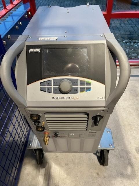 Nieuwe Rehm Invertig PRO 240 DC TIG-lasapparaat, Zakelijke goederen, Machines en Bouw | Lastechniek, Ophalen