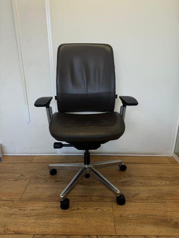 Refurbished Steelcase Amia - Bruin Leer - 5 Jaar Garantie!, Huis en Inrichting, Bureaustoelen, Bruin, Verzenden, Zo goed als nieuw