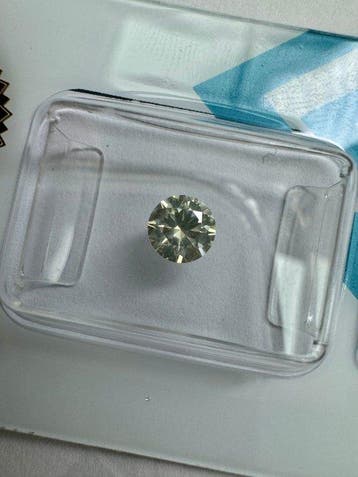 Zonder minimumprijs - 1 pcs Diamant (Natuurlijk gekleurd) -, Nieuw