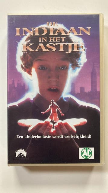 THE INDIAN IN THE CUPBOARD (VHS), Verzenden, Gebruikt