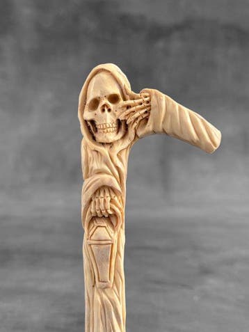 Snijwerk, NO RESERVE PRICE -Stunning grim reaper carving