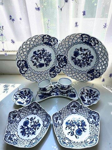 Blue Danube - Ontbijtservies (11) - Porselein - Blue Onion