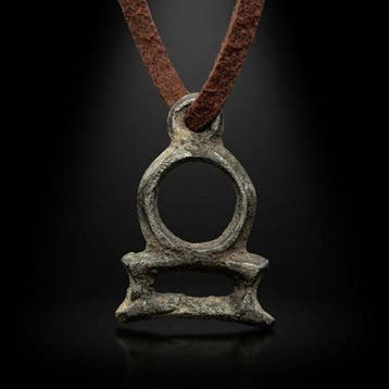 Keltisch Brons Amulet, Pendant, Amulet “Circle of Eternity”