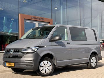 Volkswagen Transporter 2.0 TDI L1H1 28 | ACC | Dubbele Cabin, Automaat, Stof, Gebruikt, Zwart