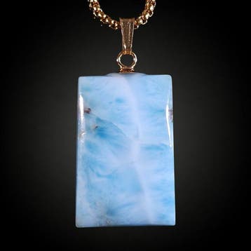 Geen Reserve – 27,35 ct Larimar gezet in een goudgevuld