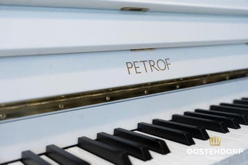 Petrof 115 WH messing piano - 561462, Muziek en Instrumenten, Zo goed als nieuw, Wit