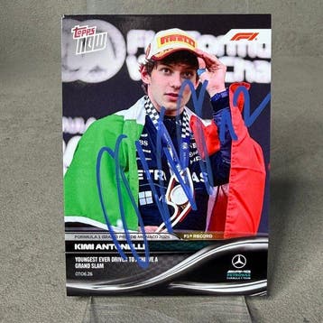 Mercedes - Topps Now - Youngest ever driver to achieve a, Nieuw