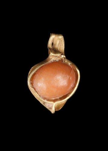 Oud-Romeins Goud Hanger met agaatcabochon (Zonder