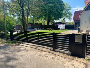 Lamellen hekwerk (Horizontaal) Poorten en hekwerk, Tuin en Terras, Met poort, Nieuw, Ophalen of Verzenden, Sierhekwerk