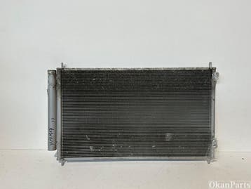 Toyota Yaris III Airco Condensor Nissens 940489 884600D220, Ophalen, Gebruikt, Toyota