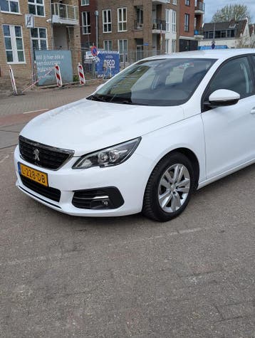 Peugeot 308 1.2 Puretech 110pk S&S 2021 VIRTUAL COCKPIT, Dealer onderhouden, Gebruikt, Wit, Origineel Nederlands