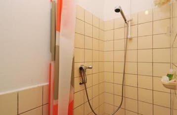 Te Huur Kamer Goeverneurlaan In Den Haag, Minder dan 20 m², Den Haag