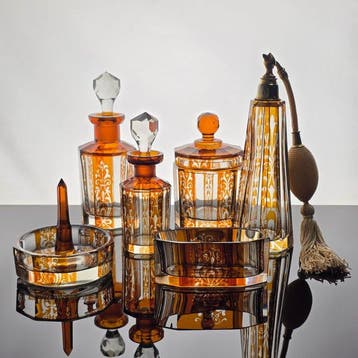 Art Deco Toiletset (6) - Karl Palda - Kristal - amberkleurig, Antiek en Kunst, Antiek | Glas en Kristal