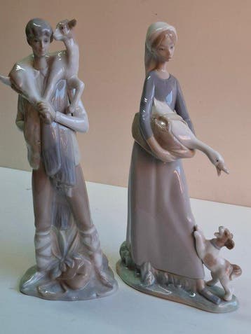 Lladró - Beeldje - Pareja de figuras con animales (2) -, Antiek en Kunst