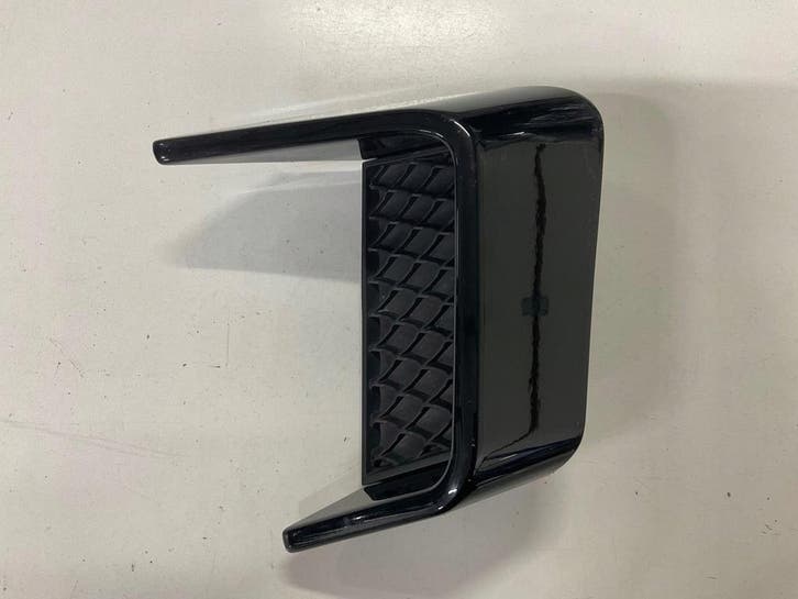 Kratka achterspatbord BRABUS G 63 AMG W464 464234914 rechts, Auto-onderdelen, Klein materiaal, Gebruikt, Verzenden