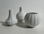 Vaas - Porselein - Set van drie vintage vazen, Antiek en Kunst