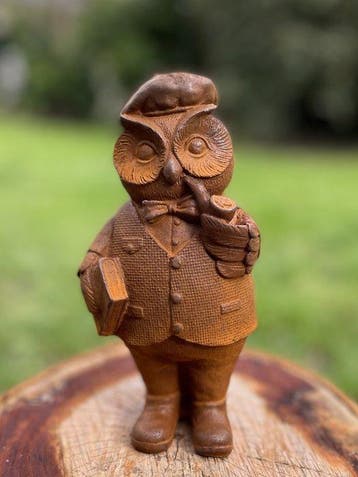 Decoratief ornament - Europa - Gietijzeren uil beeld
