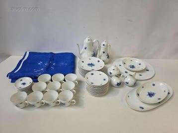47-delig porseleinen servies, Nieuw
