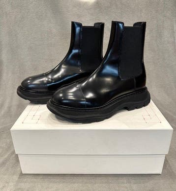 Alexander McQueen - Chelsea boots - Maat: EU 42 - Nieuw in, Nieuw