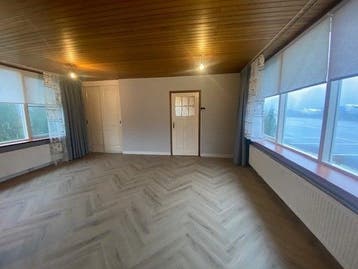 Te huur: Huis Oud-Loosdrechtsedijk in Loosdrecht, Loosdrecht, Noord-Holland