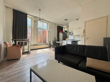 Te huur: Kamer Nieuwe Ebbingestraat in Groningen, Huizen en Kamers, Groningen
