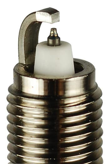 NGK Laser Iridium Spark Plug Box of 4 (SILZKBR8D8S), Ophalen of Verzenden, Nieuw