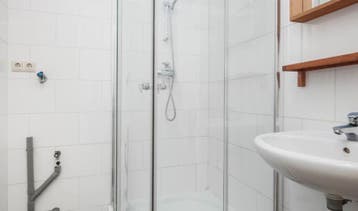 Te Huur 3 Kamer Appartement Peppelweg In Rotterdam, Huizen en Kamers, Rotterdam, Direct bij eigenaar, Appartement, Rotterdam