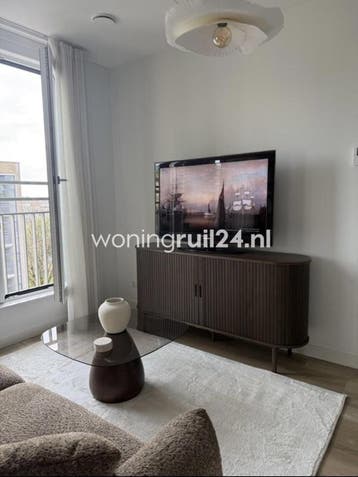 Woningruil - Albertina Sisulupad 66 - 1 kamer en Rotterdam, Huizen en Kamers, Rotterdam