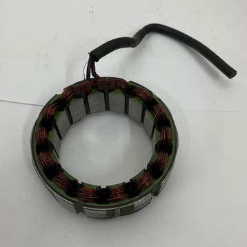 Ducati 900 supersport Stator 2 Phases working unknown - 2..., Motoren, Ophalen of Verzenden, Gebruikt