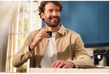 Philips Series 3200 EP3221/40 - Espressomachine - Zwart, Ophalen of Verzenden, Zo goed als nieuw